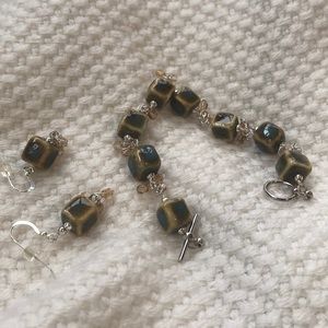 NEW one-of-a-kind matching bracelet & earrings set